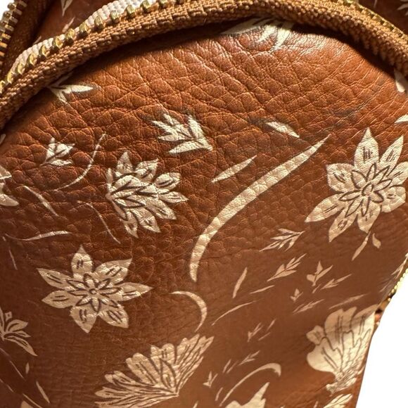 Style & Co Floral Printed Small Sling Bag - Picture 11 of 13